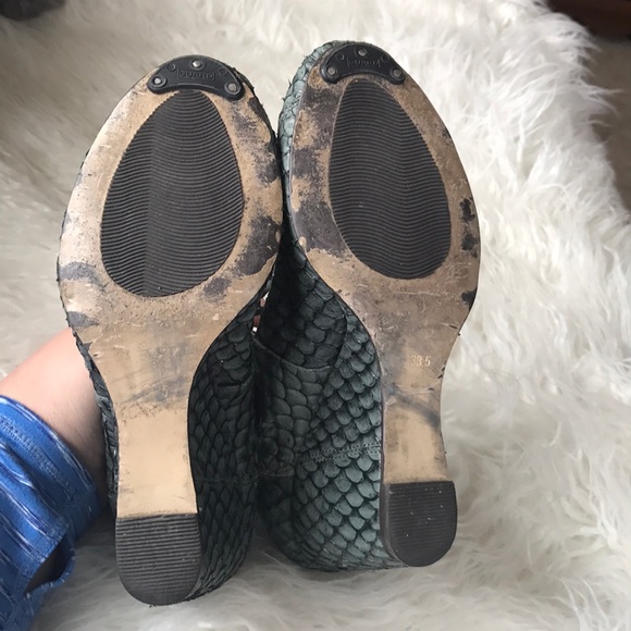 All Black Scale Lace Up Wedges - Picture 7 of 8